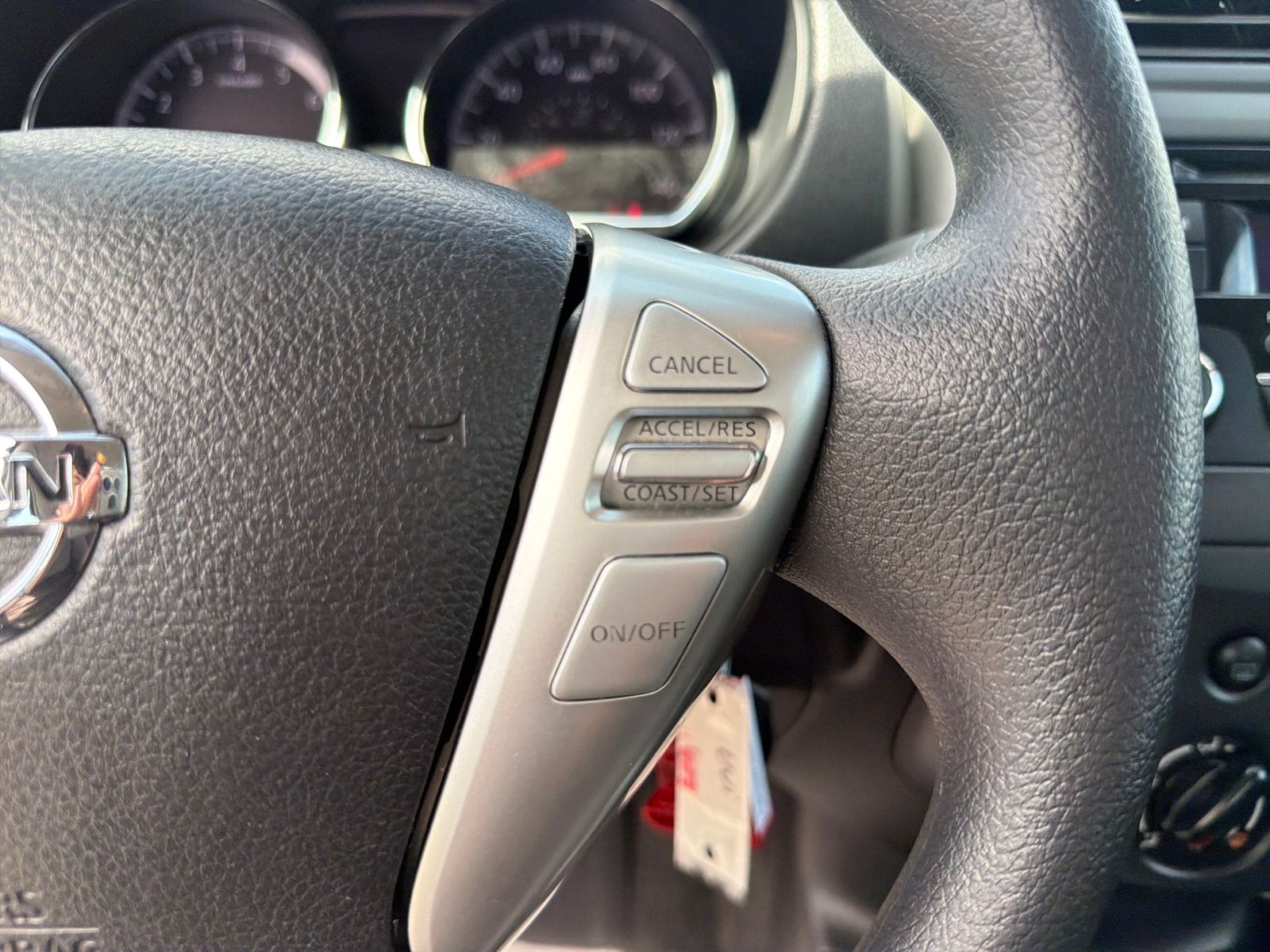 Used 2015 Nissan Versa 1.6 SV 4D Sedan