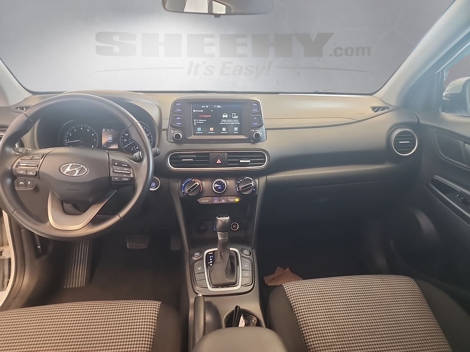 Used 2019 Chalk White Hyundai SEL image 3