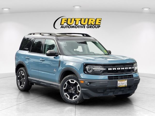 Area 51 2022 Ford Bronco Sport Outer Banks AWD SUV / Crossover All-Wheel Drive 8-Speed Automatic