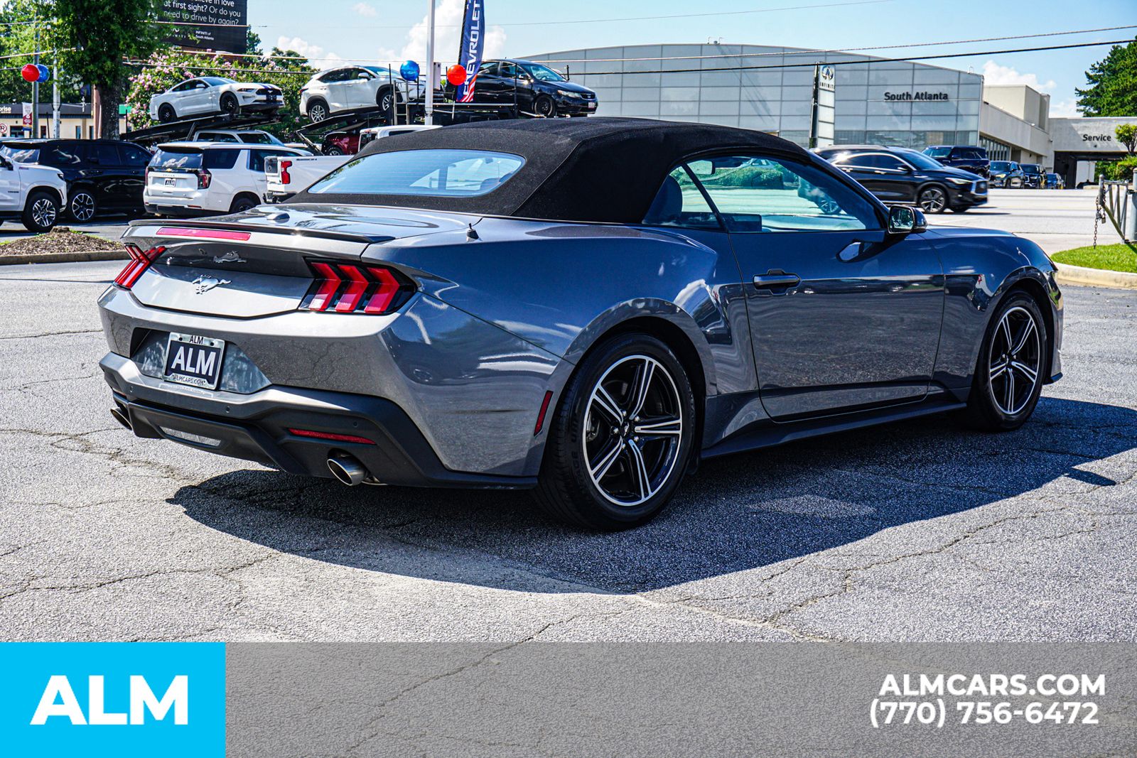 Used 2024 Gray Ford EcoBoost Premium image 7
