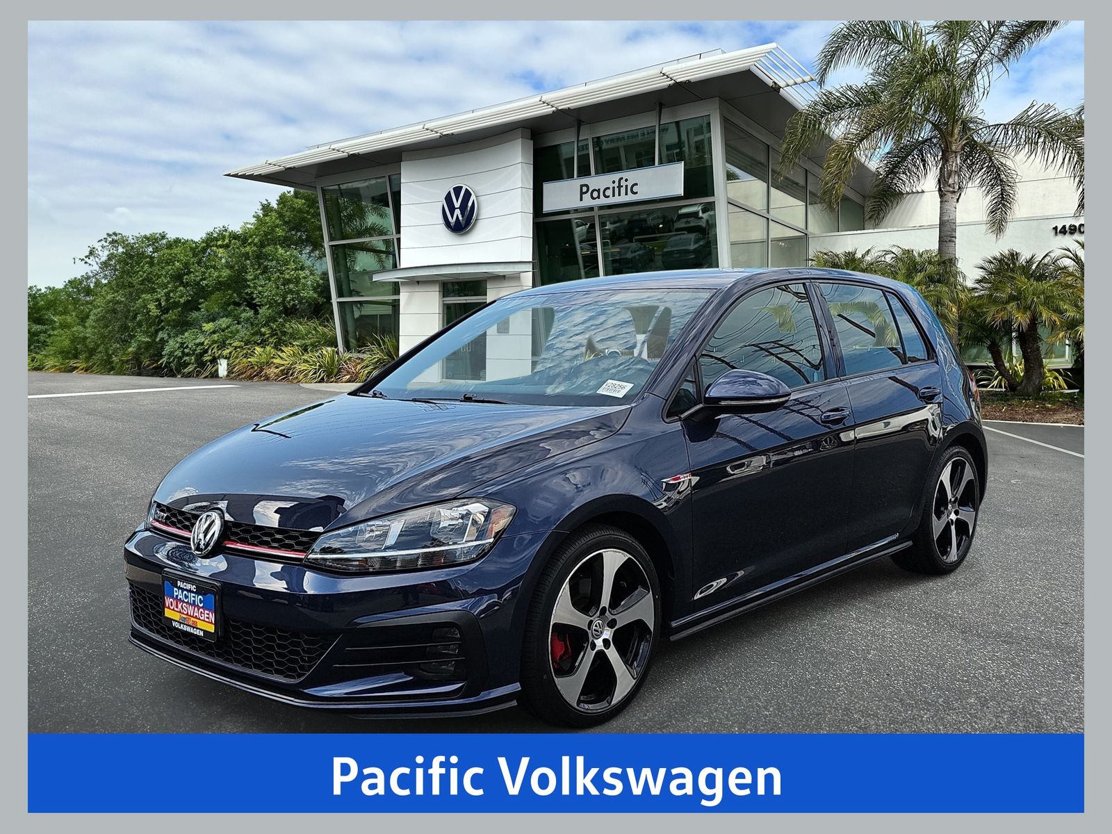Night Blue Metallic 2018 Volkswagen Golf GTI Hatchback Front-Wheel Drive 6-Speed Dual Clutch