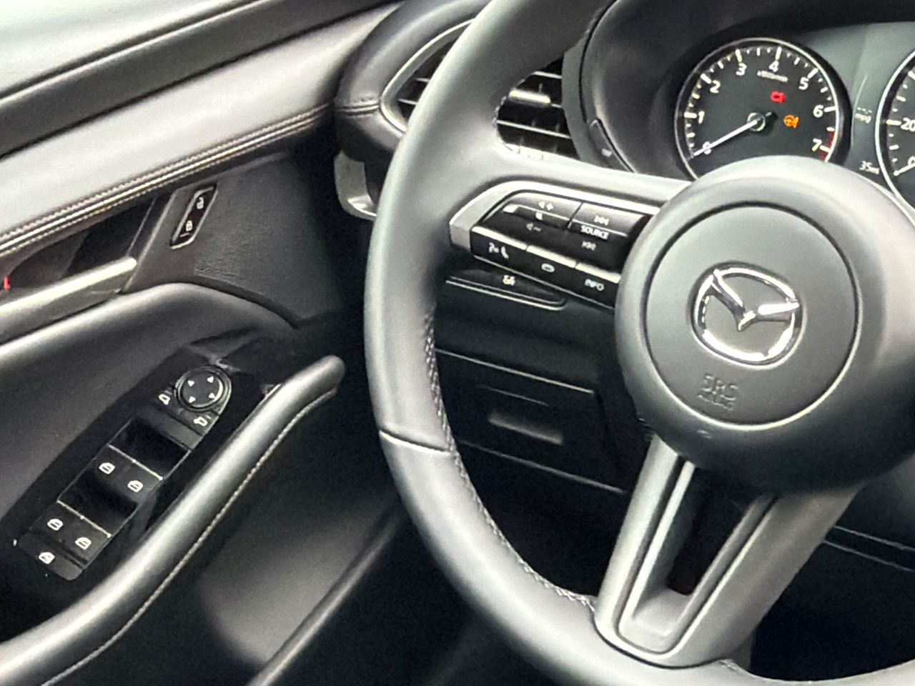 2026 Mazda Mazda3 Select Sport - Photo 18