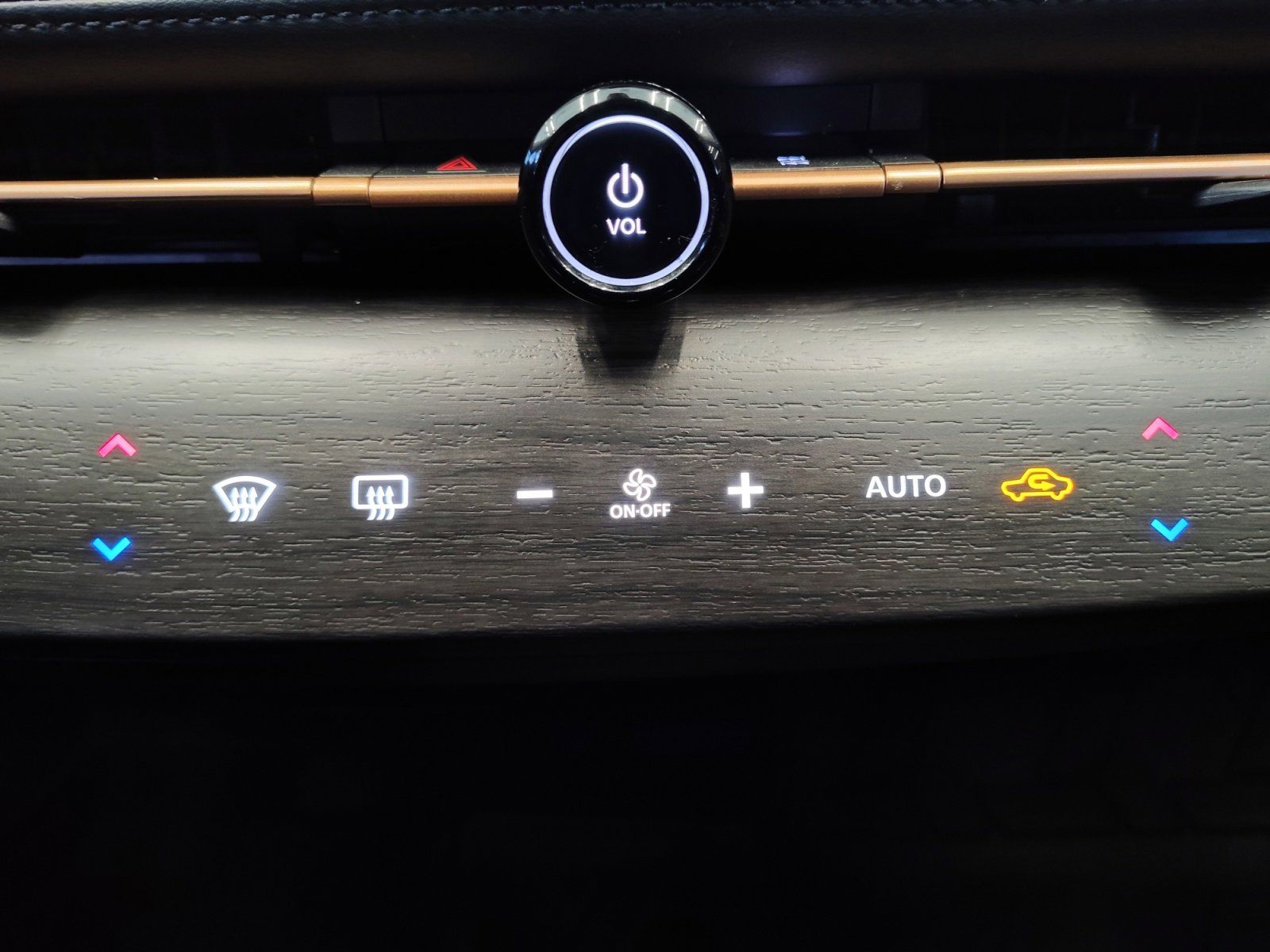 Used Car 2023 Nissan Ariya  Evolve+ E-4orce For Sale Under $25,000 In San Antonio, Texas