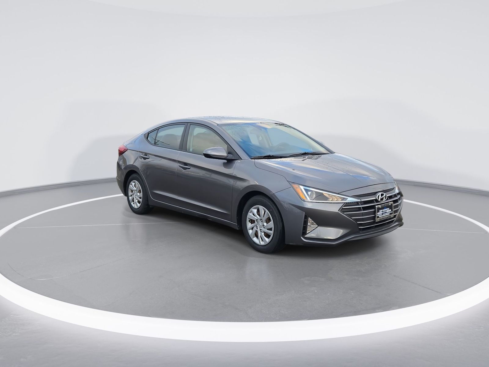 2020 Hyundai Elantra SE 2