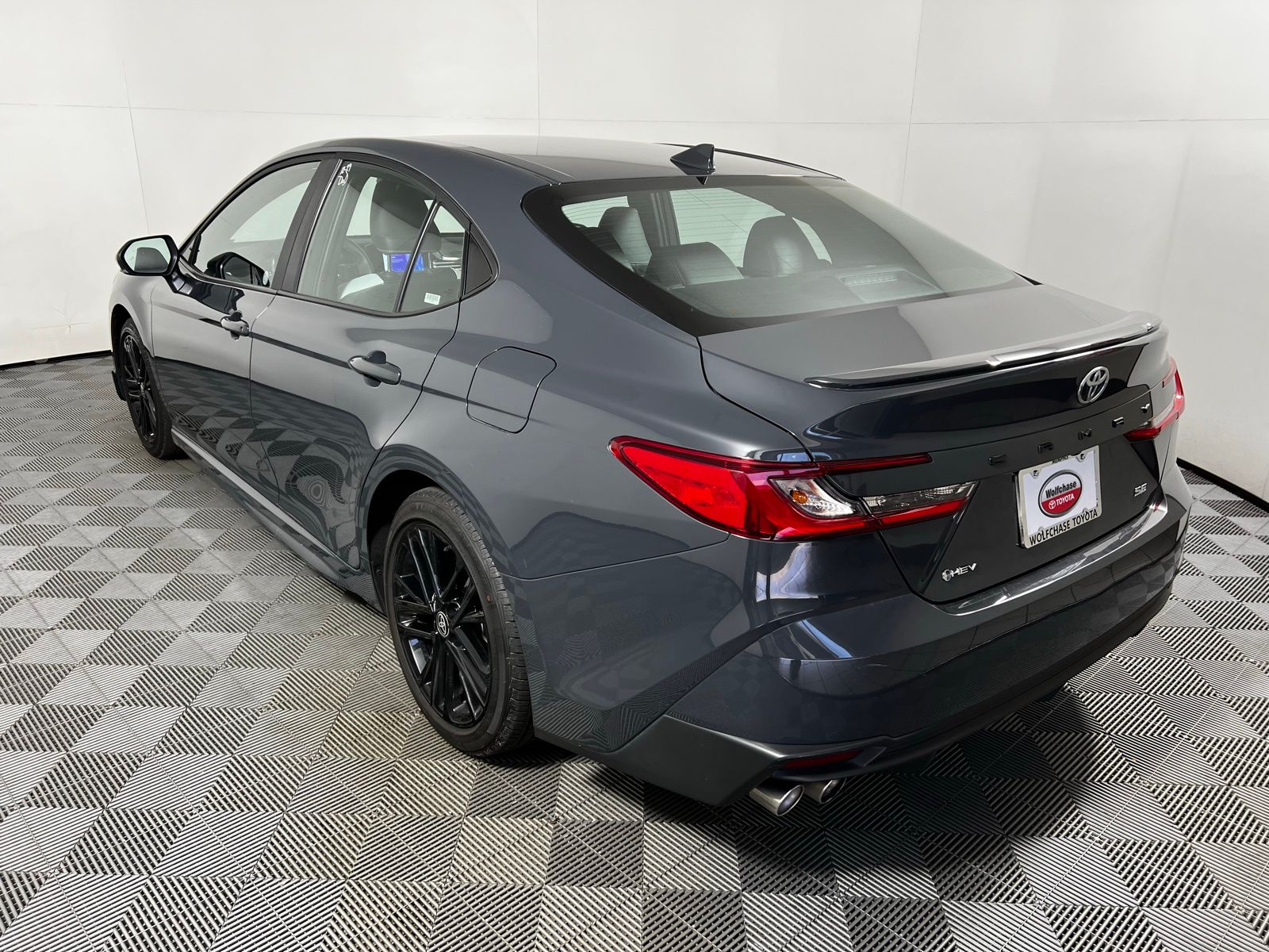 Thumbnail: 2025 Toyota Camry - 7