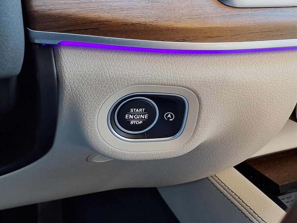 2020 Mercedes-Benz GLE GLE 350 Gold at Mac Haik CDJR North Houston