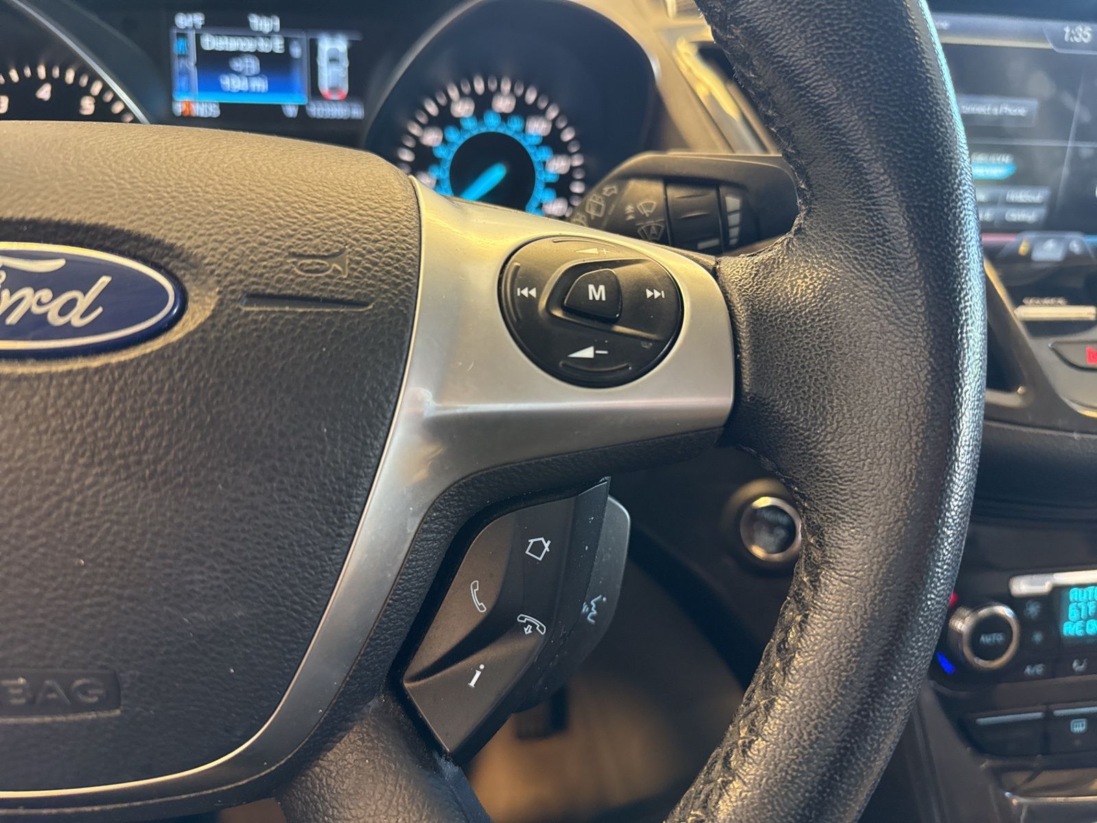 Used 2014 Sunset Ford Titanium image 19