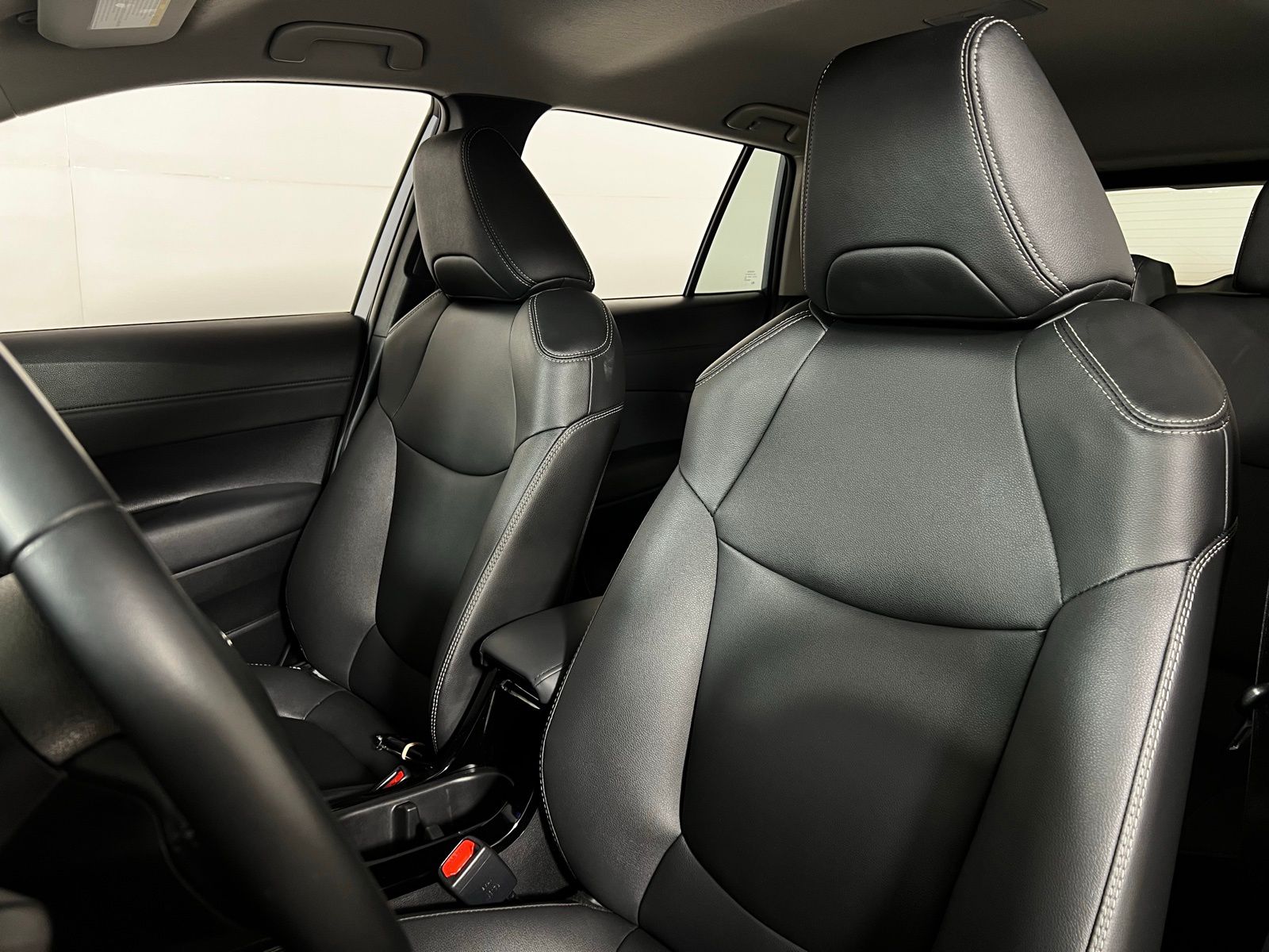 Thumbnail: 2025 Toyota Corolla Cross - 12