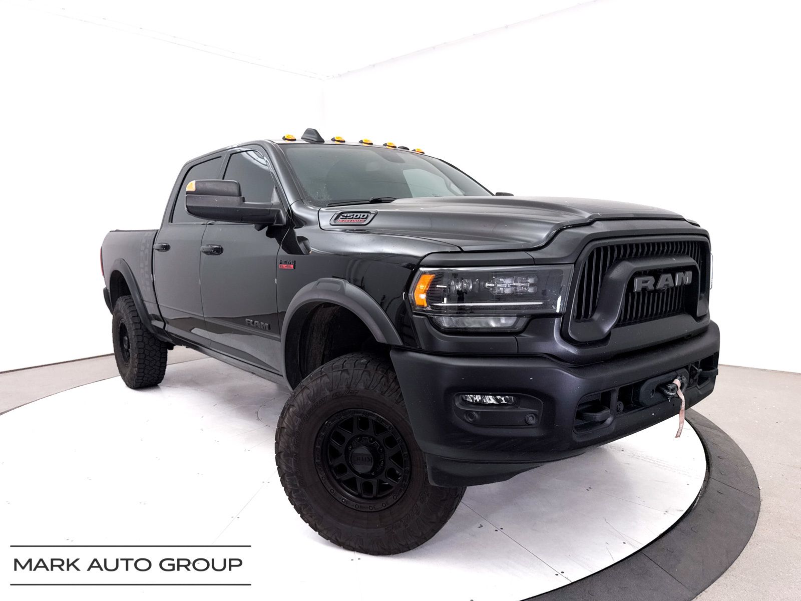 Diamond Black Crystal Pearlcoat 2022 RAM 2500 Power Wagon Crew Cab 4WD Pickup Truck Four-Wheel Drive 8-Speed Automatic