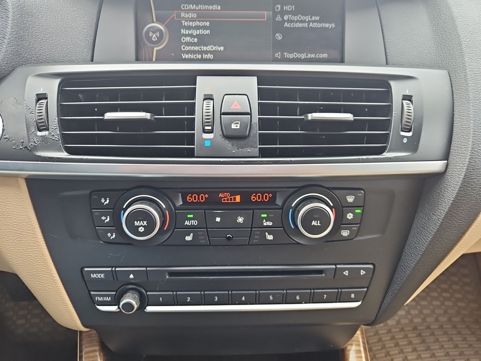 Used 2011 Silver BMW xDrive28i image 21