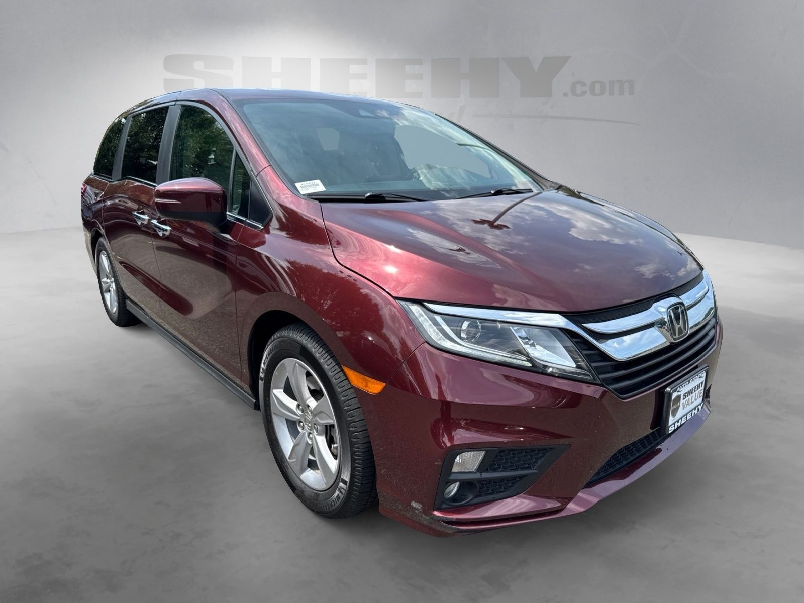 Used 2019 Deep Scarlet Pearl Honda EX-L image 2