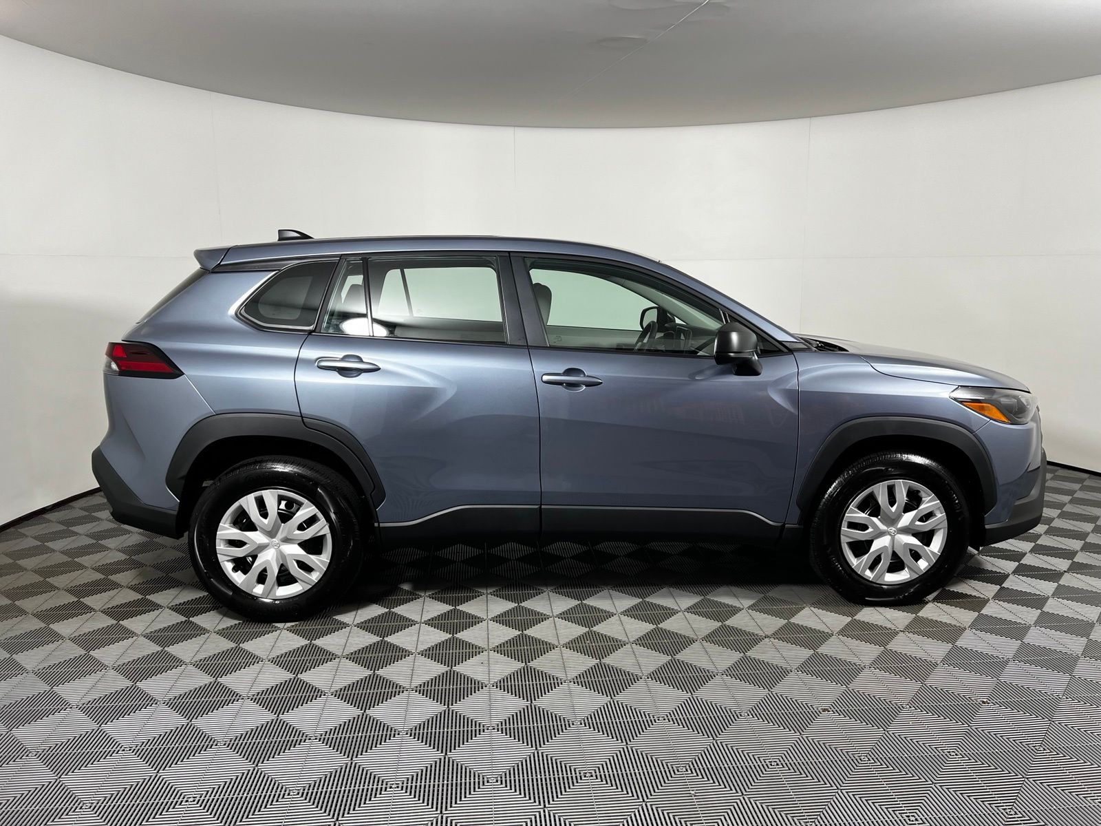 Thumbnail: 2026 Toyota Corolla Cross - 4