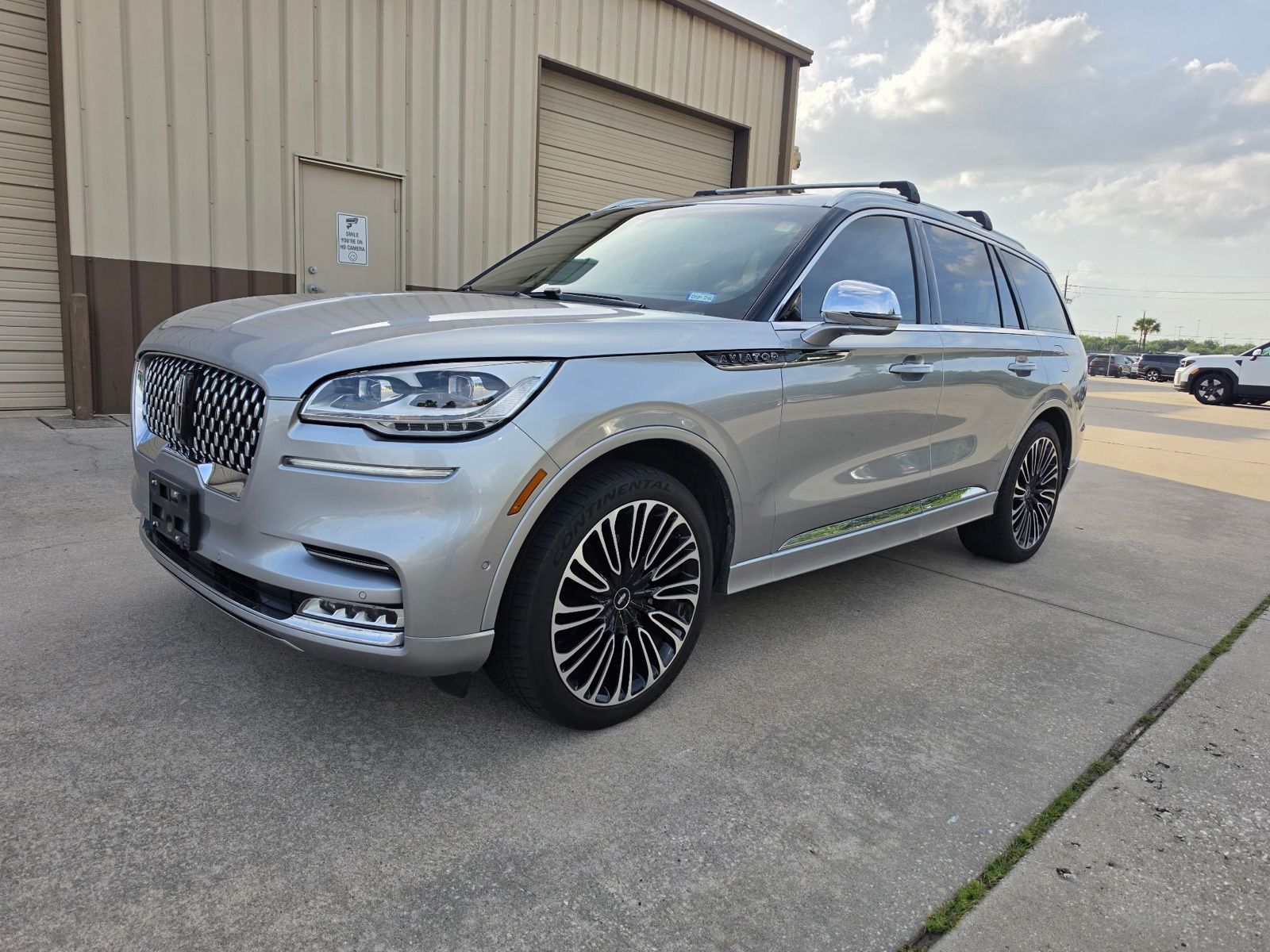 2022 Lincoln Aviator Black Label Silver at Bayshore Chrysler Jeep Dodge Ram