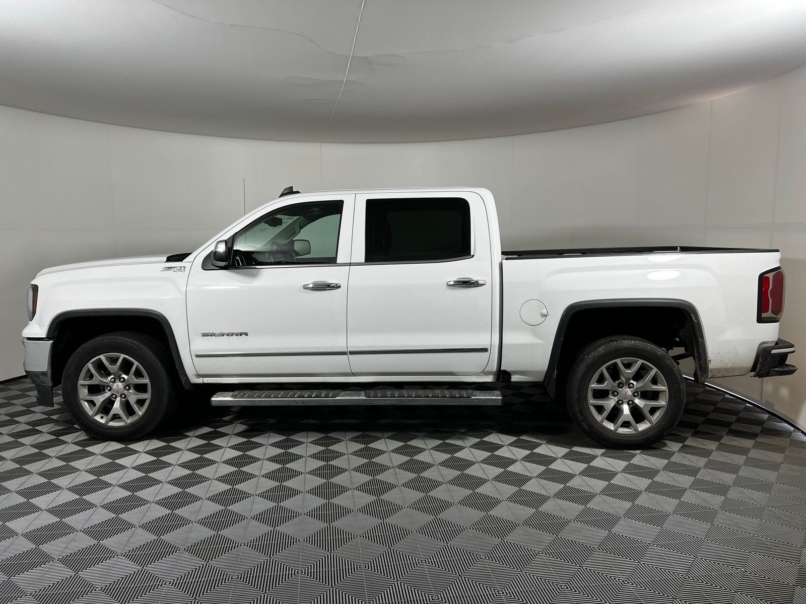 Thumbnail: 2018 GMC Sierra 1500 - 8
