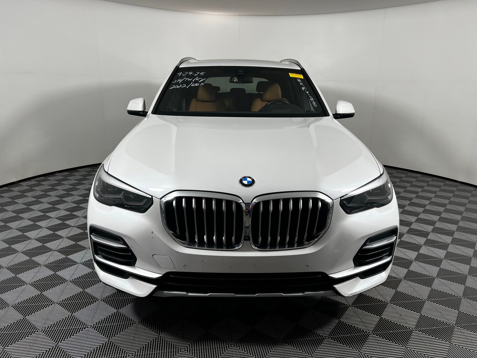 Thumbnail: 2022 BMW X5 - 2