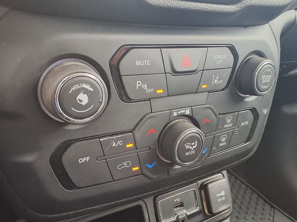 2018 Jeep Renegade Latitude Gray at Don McGill Toyota