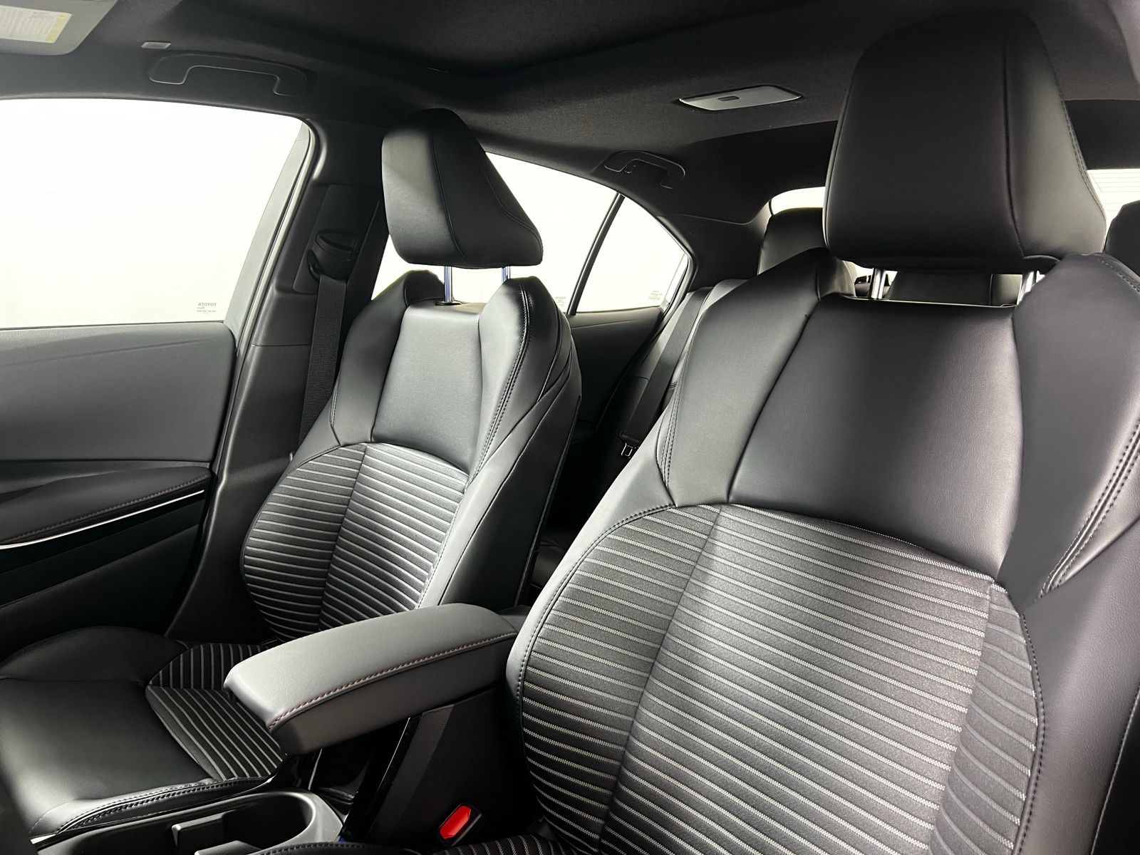 Thumbnail: 2026 Toyota Corolla - 12