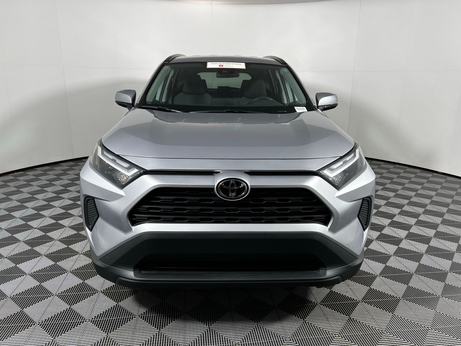 Thumbnail: 2025 Toyota RAV4 - 2