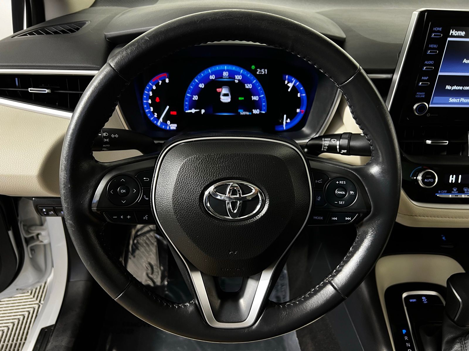 2022 Toyota Corolla XLE 18