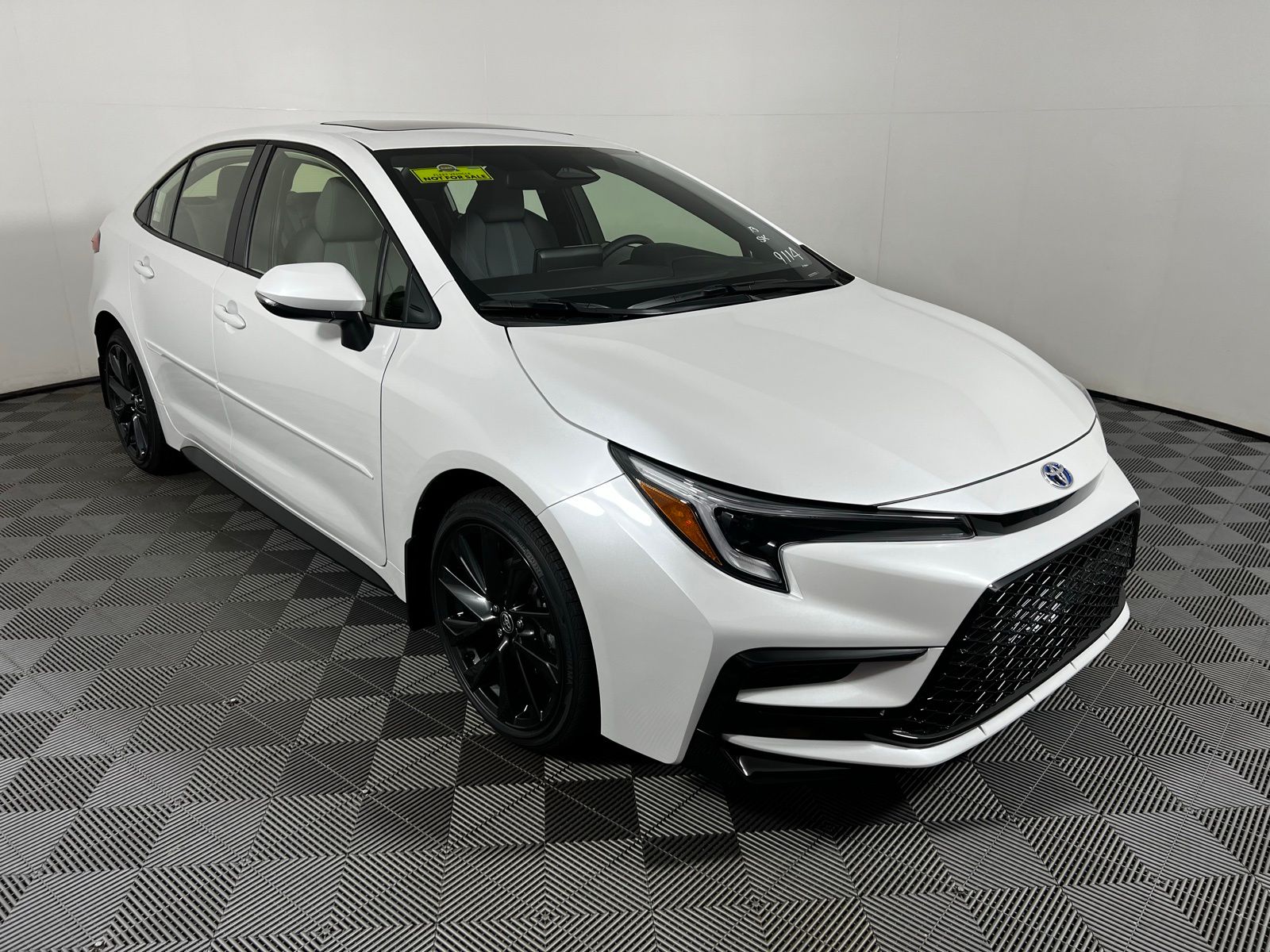 Thumbnail: 2025 Toyota Corolla - 3
