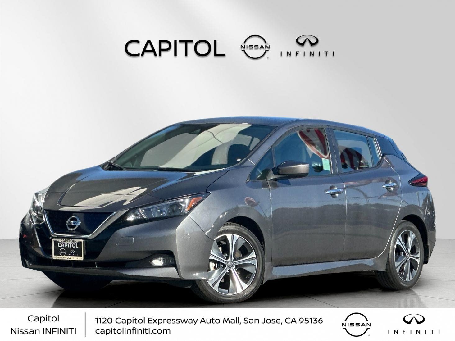 2022 Nissan LEAF SV