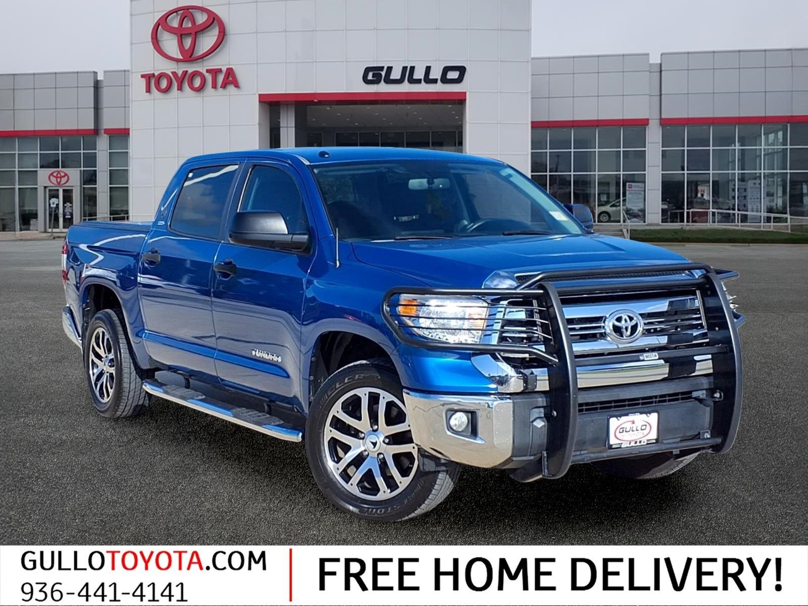 Blazing Blue Pearl 2017 Toyota Tundra Pickup Truck 4X2 6-Speed Automatic Overdrive