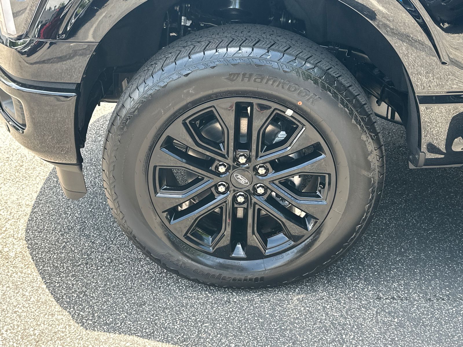 New 2026 Agate Black Metallic Ford Lariat® image 12