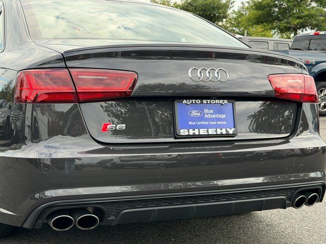 Used 2017 Black Audi 4.0T Prestige image 43