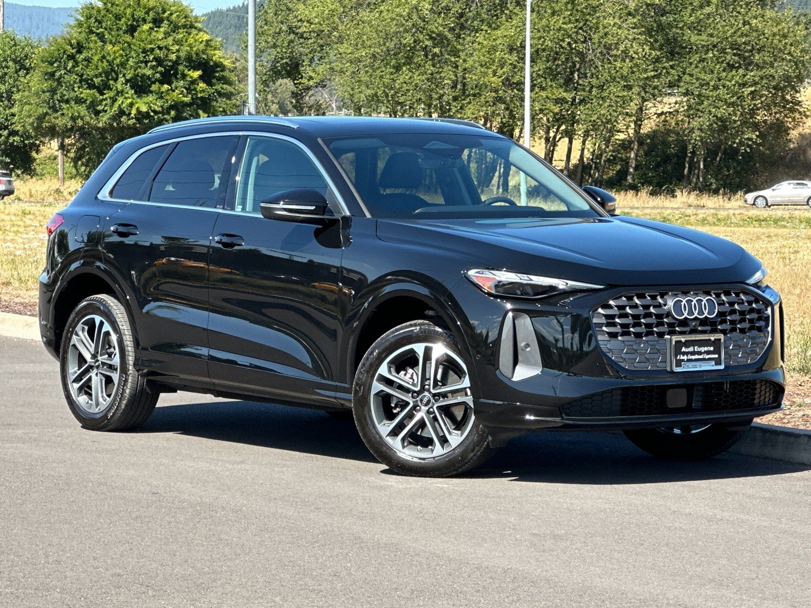 Mythos Black Metallic 2025 Audi Q5 SUV / Crossover All-Wheel Drive 7-Speed Automatic
