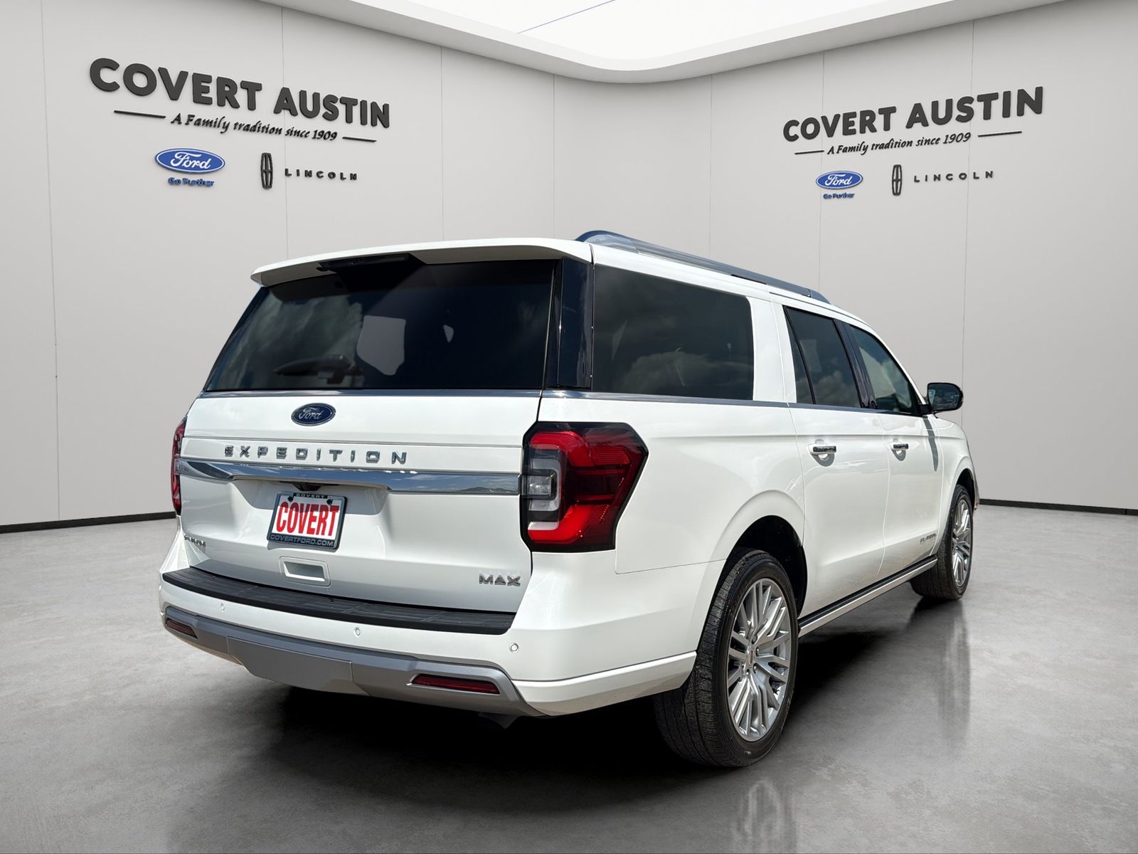 Used Car 2023 Ford Expedition Max  Platinum For Sale Under $60,000 In Austin, Texas