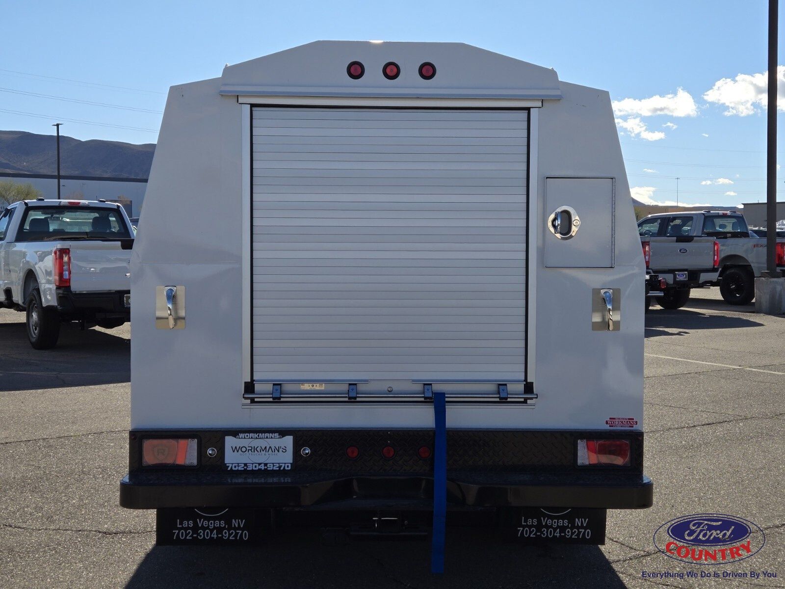 2025 Ford Transit Chassis Cab Base - Photo 4