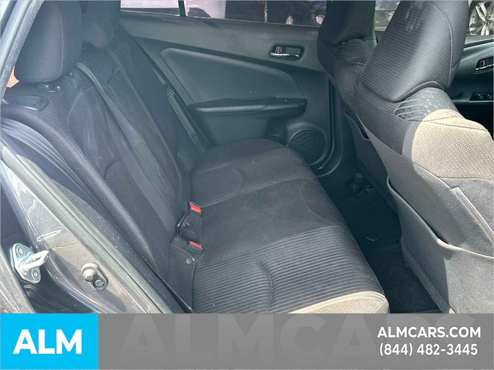 Used 2018 Gray Toyota Two image 17