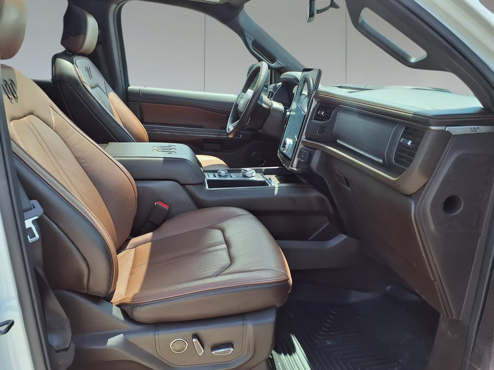 2024 Ford Expedition Max King Ranch White at Toyota of Victoria
