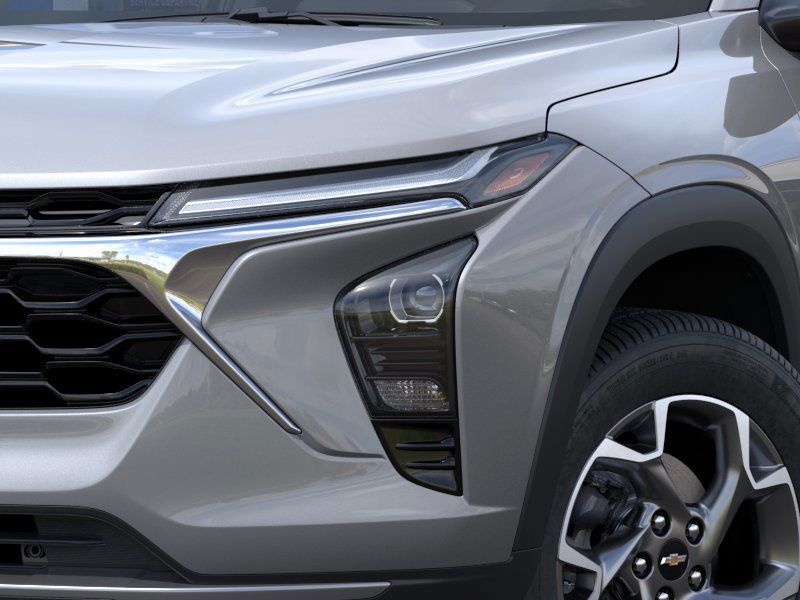 new 2026 Chevrolet Trax car, priced at $23,385