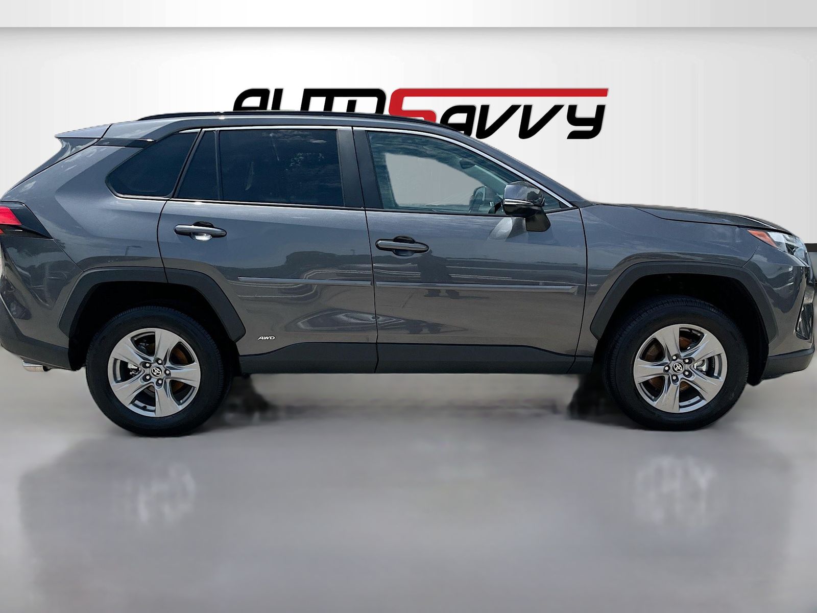 Used 2025 Gray Toyota XLE image 8