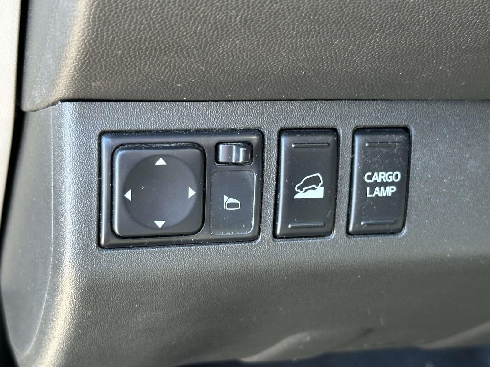 Used 2018 Black Nissan PRO-4X image 19