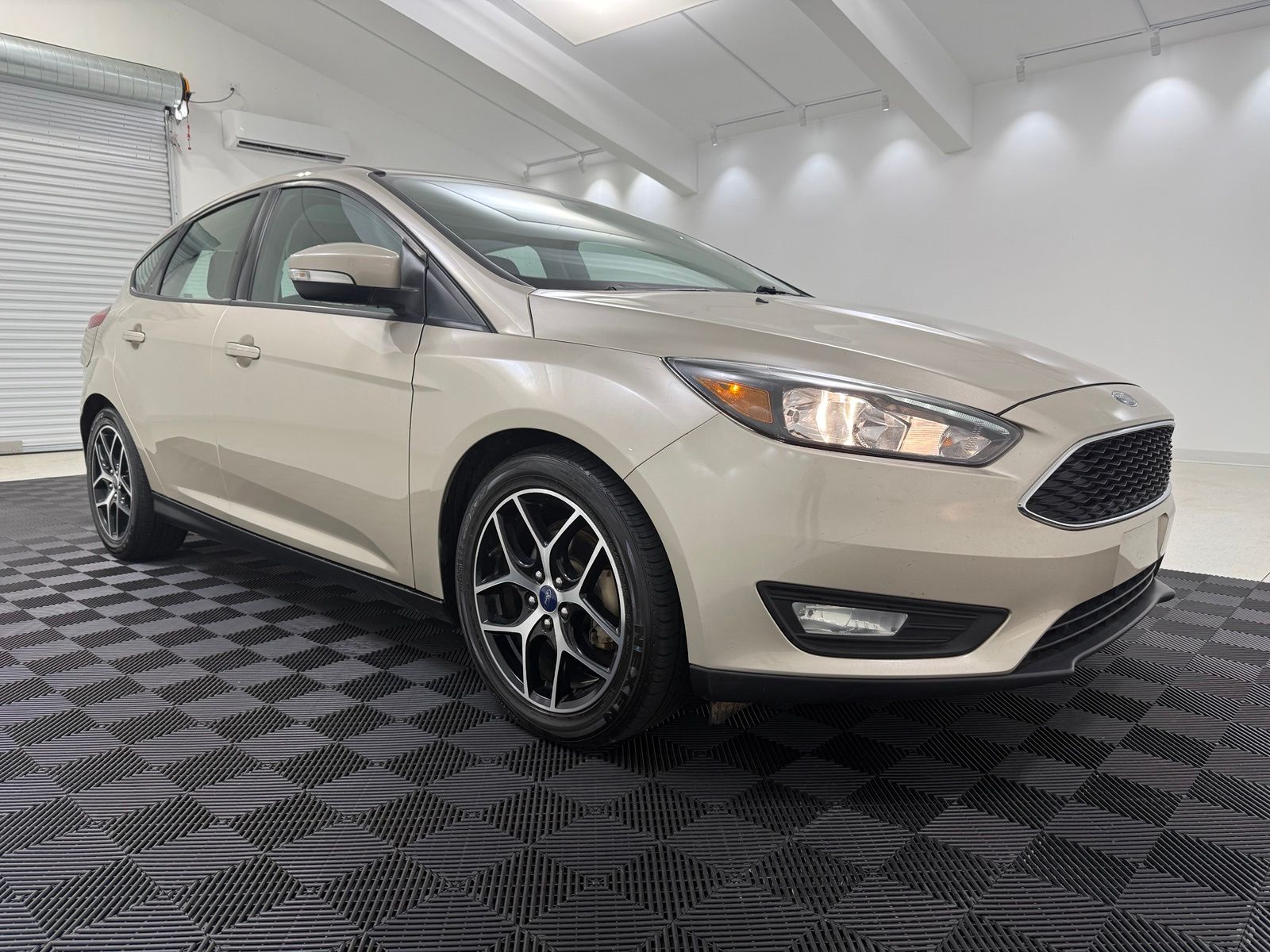 2018 Ford Focus SEL Hatchback