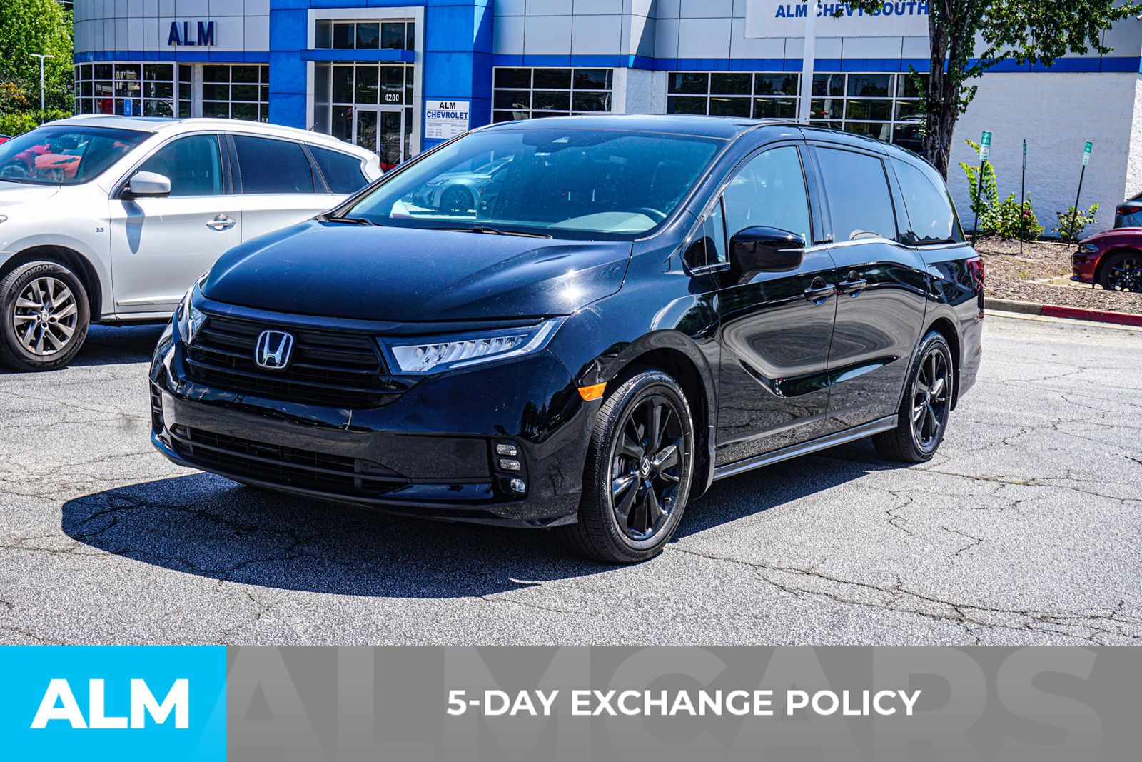 Used 2024  Honda Sport image 4