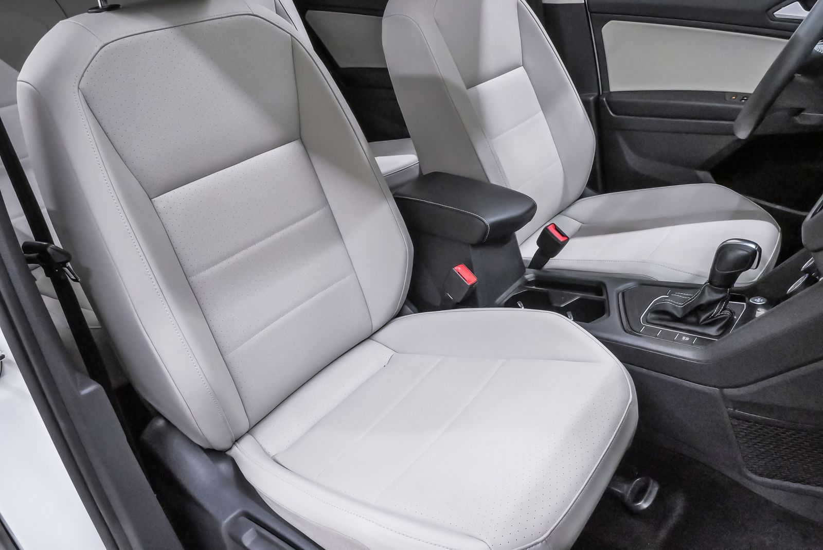 2021 Volkswagen Tiguan 2.0T SE White at Big Star Buick GMC