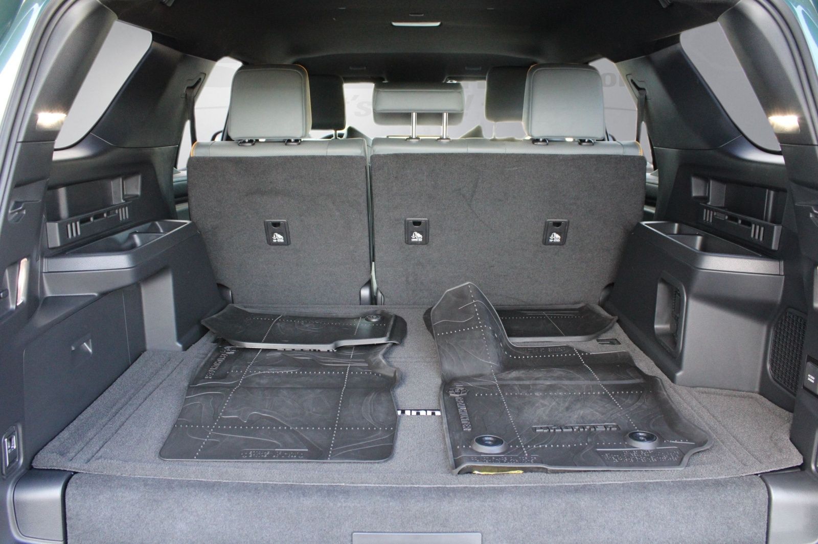 Used 2025  Toyota Trailhunter image 32