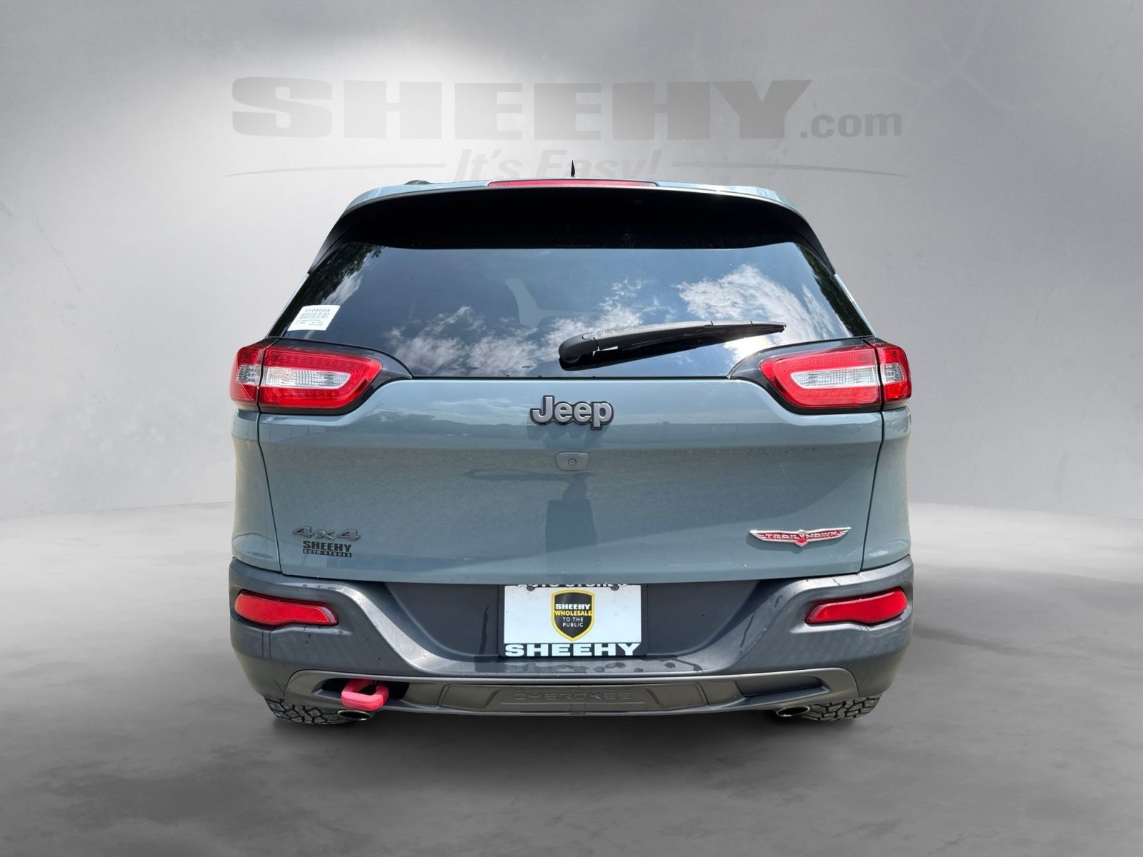 Used 2015 Anvil Clearcoat Jeep Trailhawk image 13