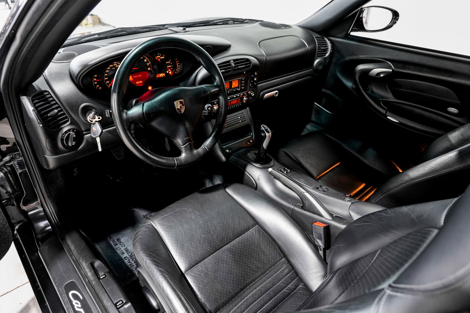 2004 Porsche 911 Carrera — photo 8