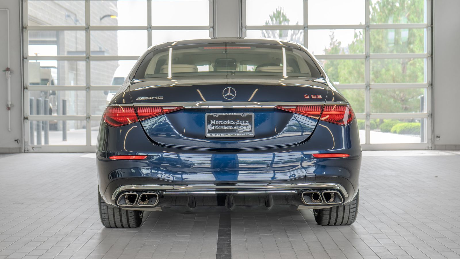 2025 Mercedes-Benz S-Class S 63 - Photo 14