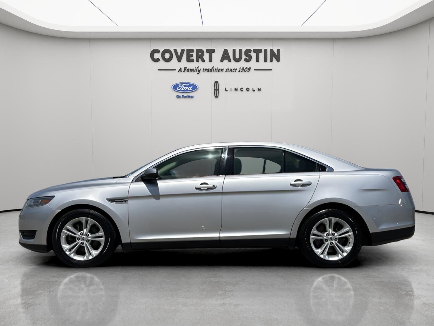 Used Car 2014 Ford Taurus  Sel For Sale Under $10,000 In Austin, Texas