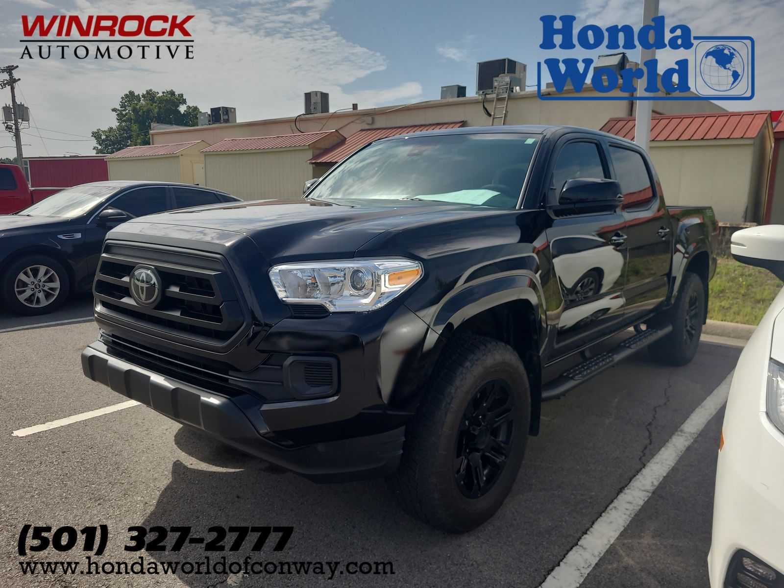 Midnight Black Metallic 2022 Toyota Tacoma Pickup Truck Four-Wheel Drive 6-Speed Automatic