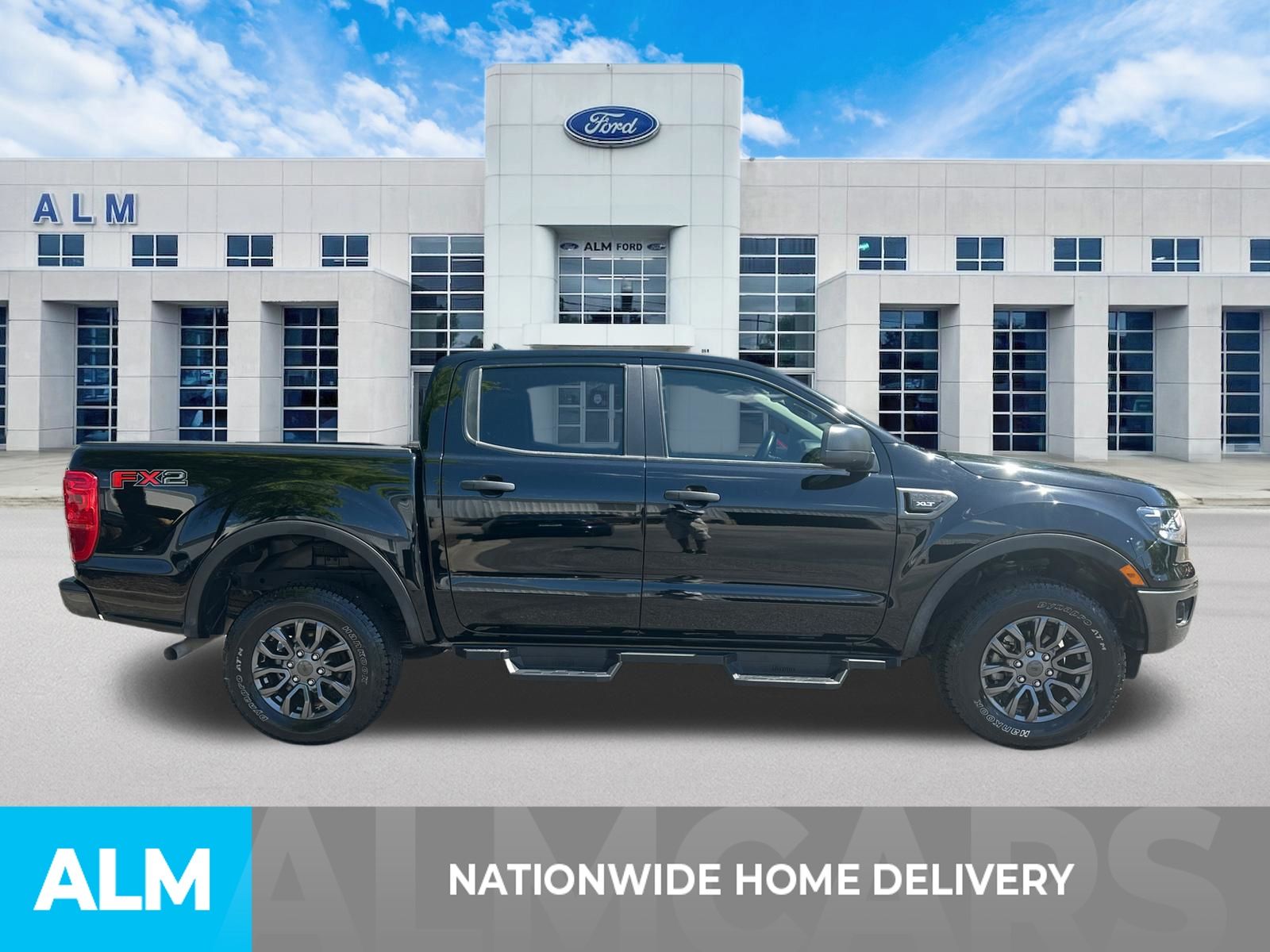 Used 2023 Black Ford XLT image 4