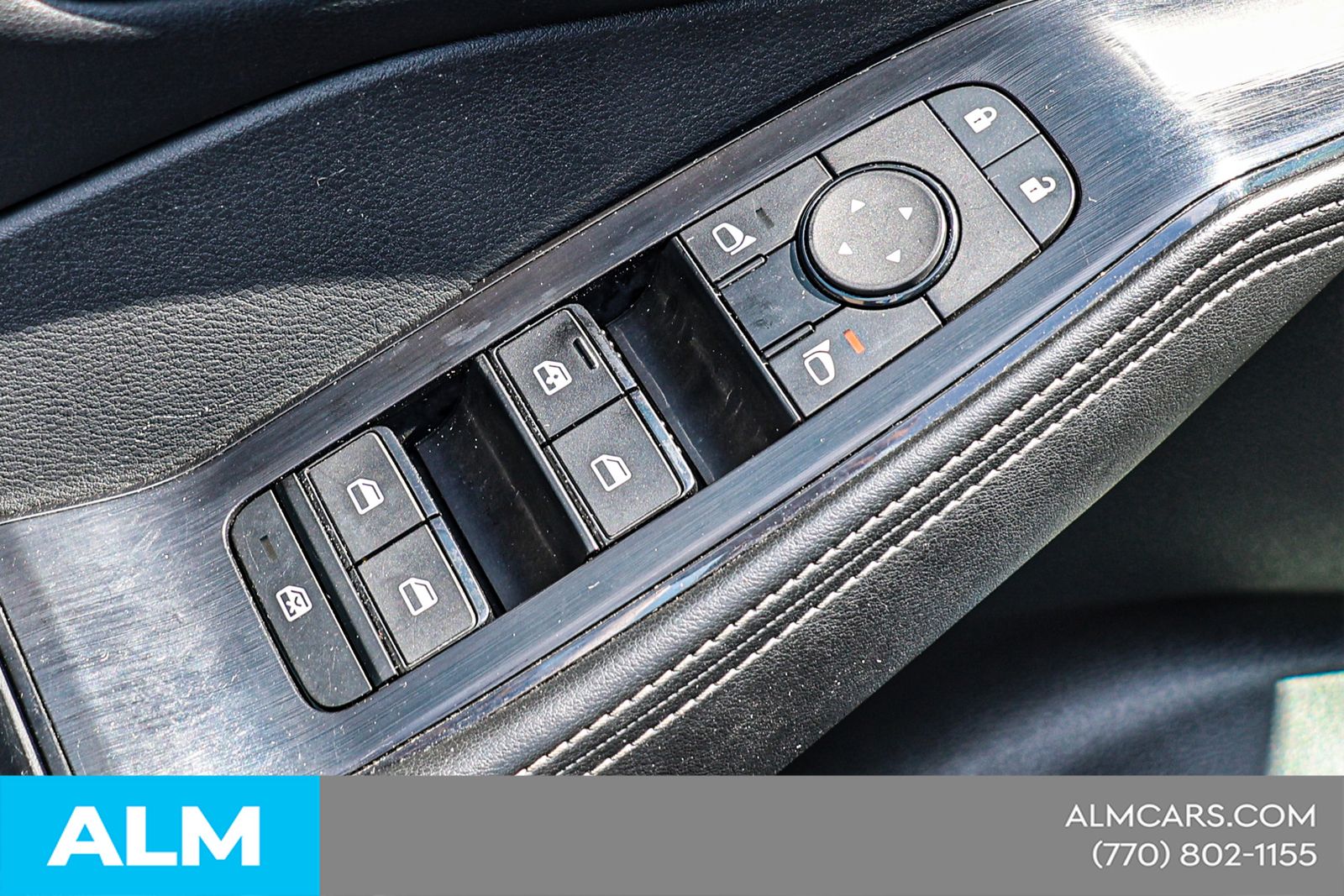 Used 2024 Silver Nissan SV image 39