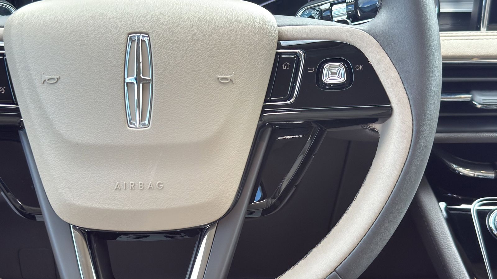 Used Car 2022 Lincoln Corsair  Standard For Sale Under $25,000 In Austin, Texas