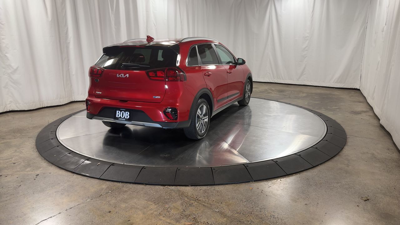 2022 Kia Niro LXS photo 9