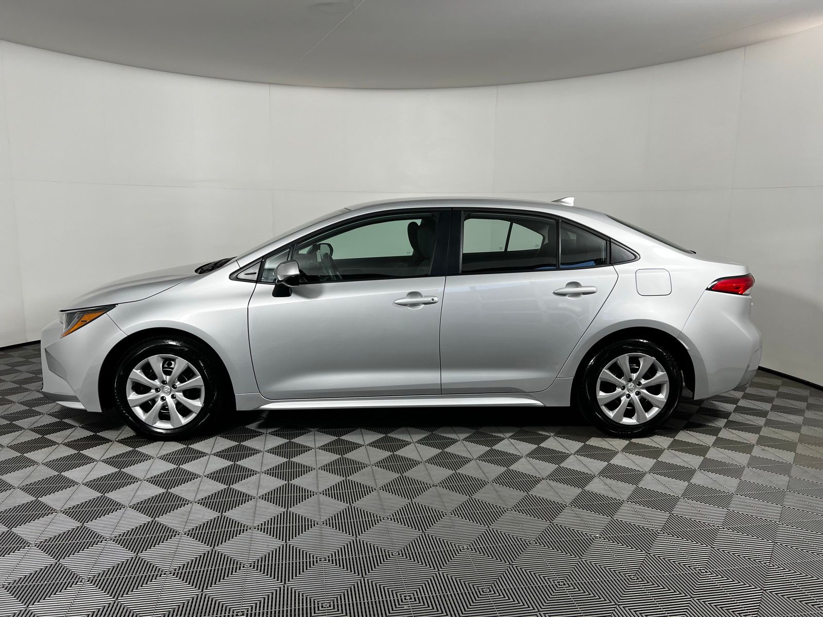 Thumbnail: 2026 Toyota Corolla - 8